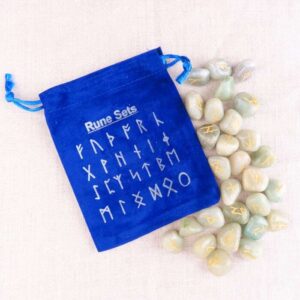 Green Aventurine Rune Set